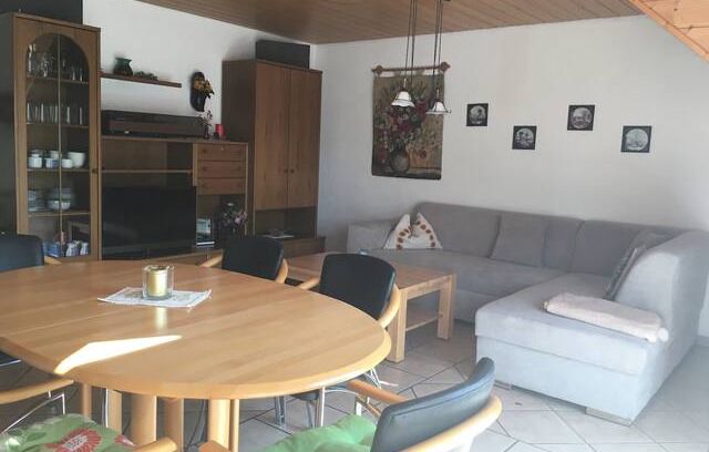 Neuravensburg Apartment | Ferienwohnung Seeger (Wangen im Allgäu), Ferienwohnung