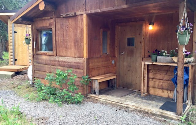 McKinley Park Cabin | The Coho Cabin **NEW 2020**
