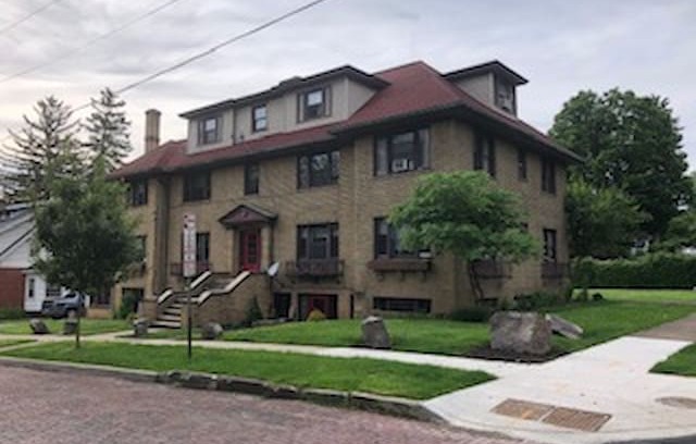 Wooster Apartment | Scots Corner - 222 East Henrietta Street
