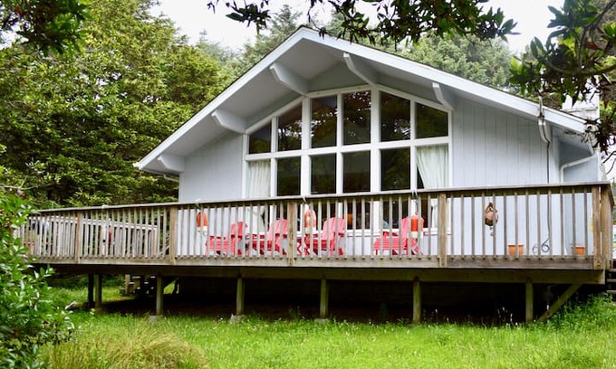 South Beach House | Mysthaven - Beach House in the Woods!