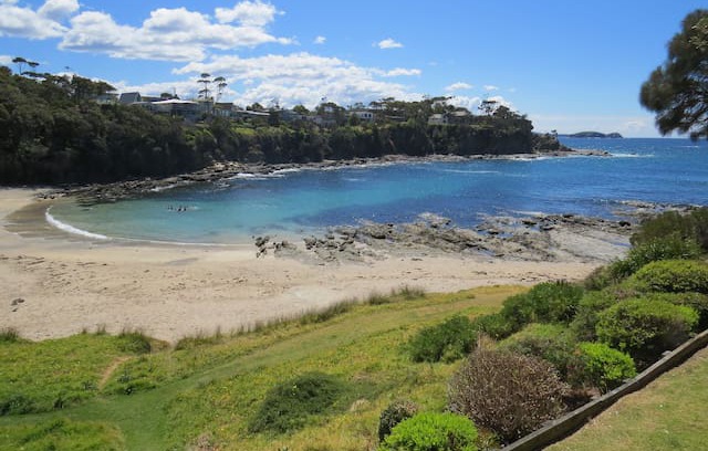 Malua Bay House | "Integrity" Absolute Beachfront, Untouched By Fire
