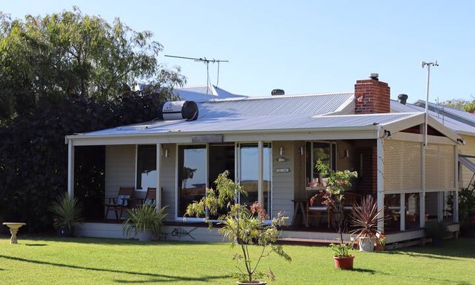 City Of Busselton Cabin | Rob's Beachside Studio Busselton - Dunsborough