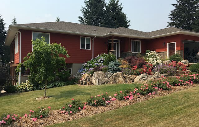 Nakusp House | The Garden Suite Air BnB