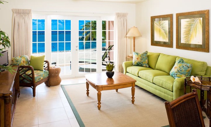 West End Apartment | Carib Sands Beach Resort #135