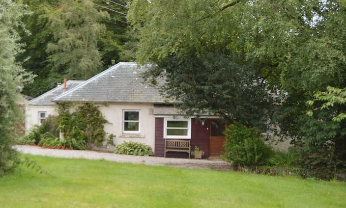 Auchenblae Cabin | Fuchsia Cottage - Glenfarquhar Lodge, Auchenblae