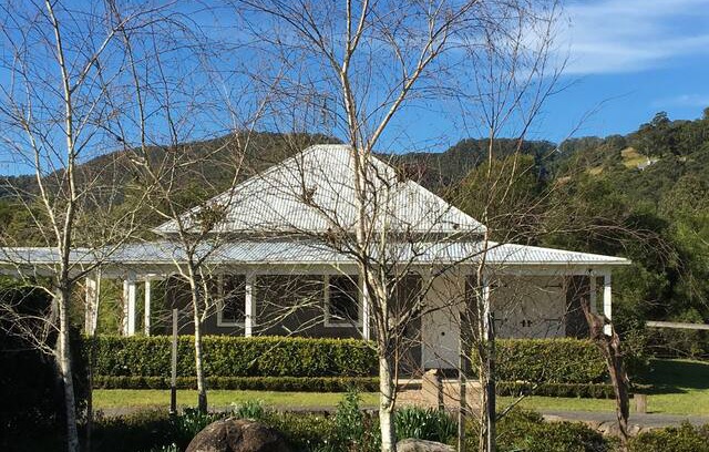 Wattamolla Cabin | Lastover Cottage - Kangaroo Valley