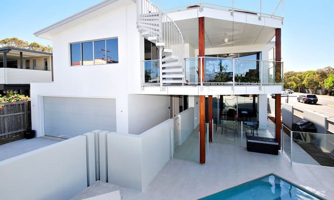 Dicky Beach House | Pet Friendly Dicky Beach House