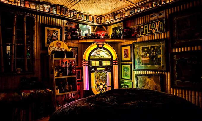 Los Gatos House | Exotic Tiki Room in the Mountains