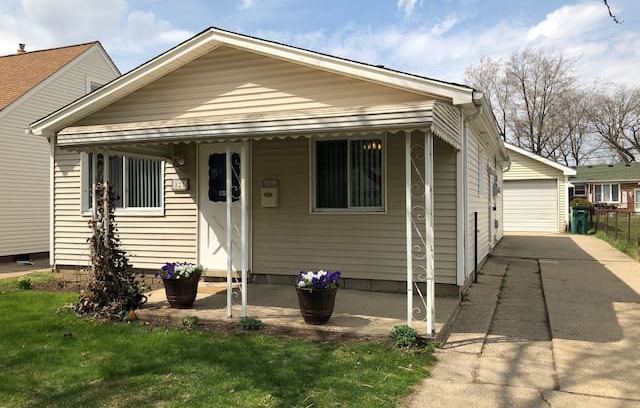 Hazel Park House | Alice House, Cinderella Room