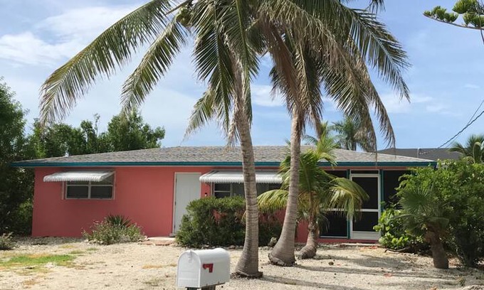 Tropical Bay Estates House | Big Pine Key Fishing & Relaxing