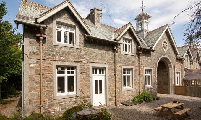 Kirkcudbright House | Knockbrex stables