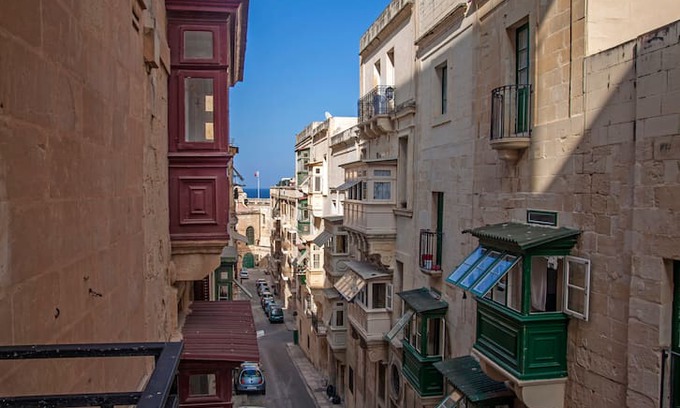 Valletta Apartment | Apartment for rent in Valletta