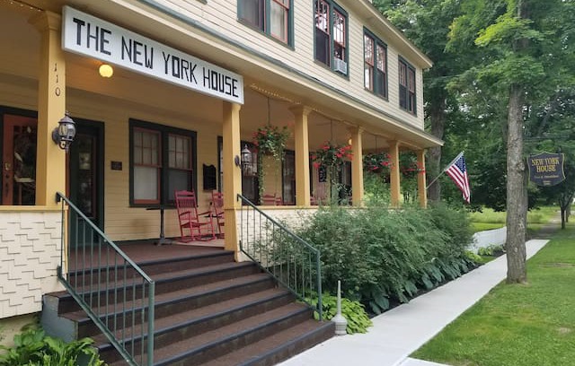 Town of Sharon Bed & Breakfast | Private rooms in Sharon Springs