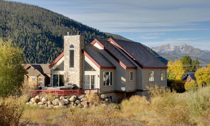 Keystone House | 640 Meisel Drive