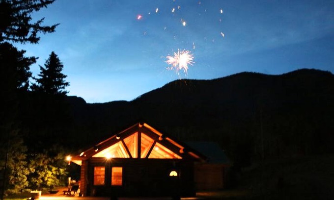 Basalt Cabin | Cabin near Ruedi Reservoir/Basalt /Colorado ,81621