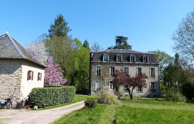 Cussac Villa | Villa Saint-Hilaire Large manoir house