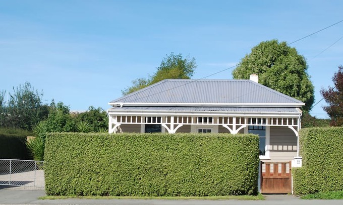 Oamaru Cabin | Clara's Cottage