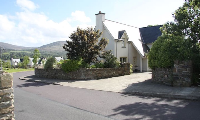 Kenmare House | No. 1 The Lodges, Kenmare