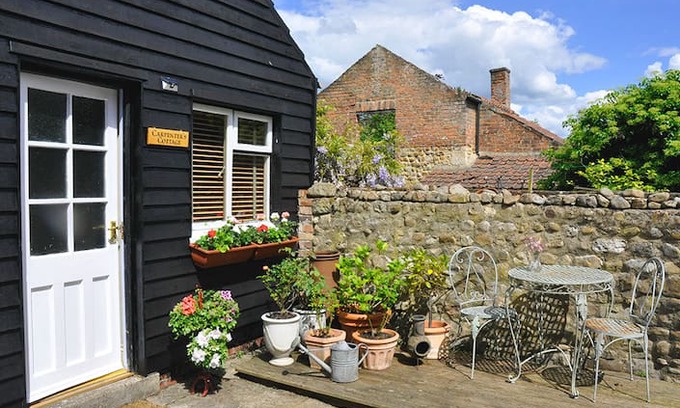 Ripon House | Carpenter's Cottage