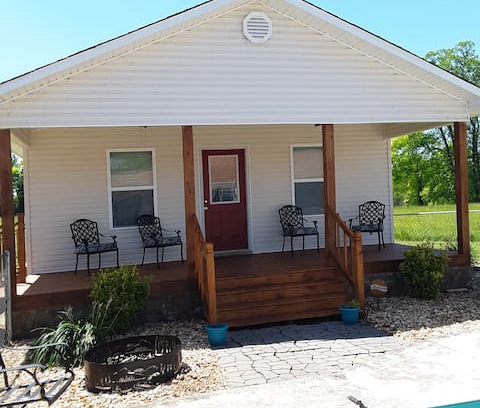 Dayton House | Prayer Cabin