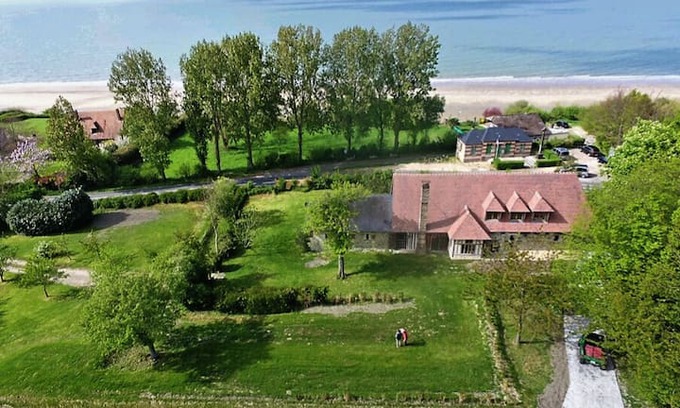 Honfleur House | Exceptionnelle maison du peintre Roland Oudot.