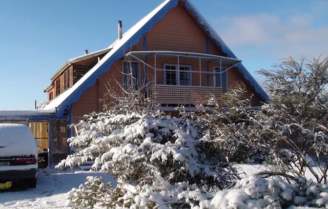 Erriba Apartment | Wind Song Mountain Retreat