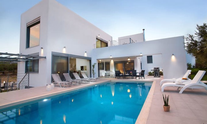 Karefiliana Villa | Gramvousa Villas - Villa Dimitra