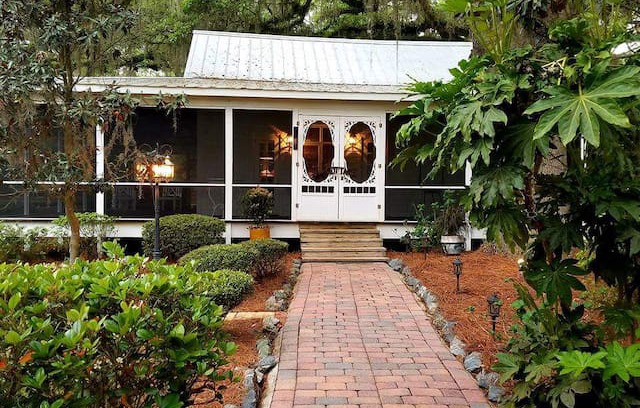 Monticello Cabin | The Cottage at Grand Oaks Plantation