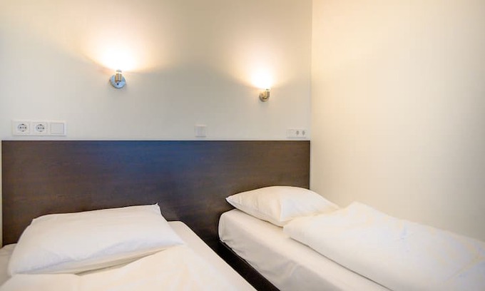 Hoofddorp Apartment | Hoofddorp Hyde Park Residence Studio 511