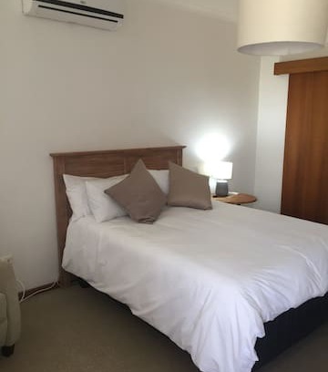 Panorama House | Cornerstone Guesthouse Room 2