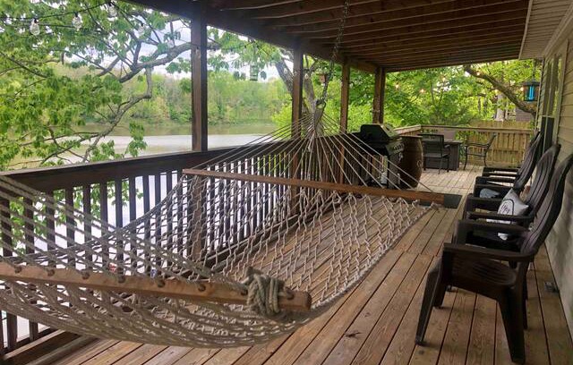 Danville Cabin | Edgewater Retreat