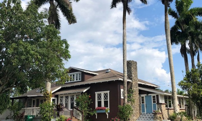 Homestead House | Welcome to Waltonhurst