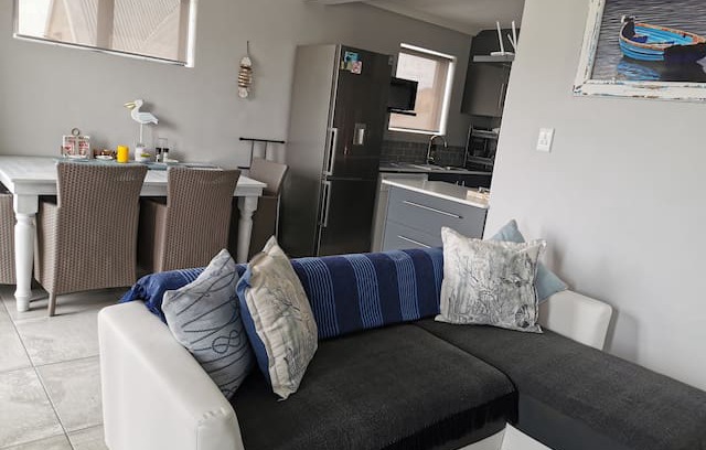 Langebaan Apartment | Ami’s Place - Self catering, private, lagoon view