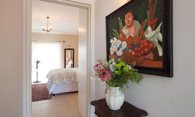 Stellenbosch Central Apartment | Charming Westside Studio apartment.