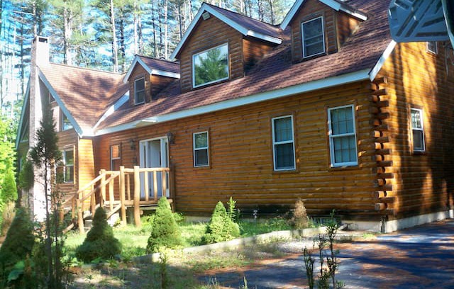 Campton House | Spectacular log home with indoor pool and hot tub