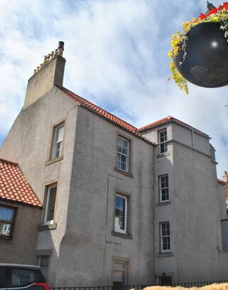 St Monans House | The Wee Retreat- coastal apartment St Monans