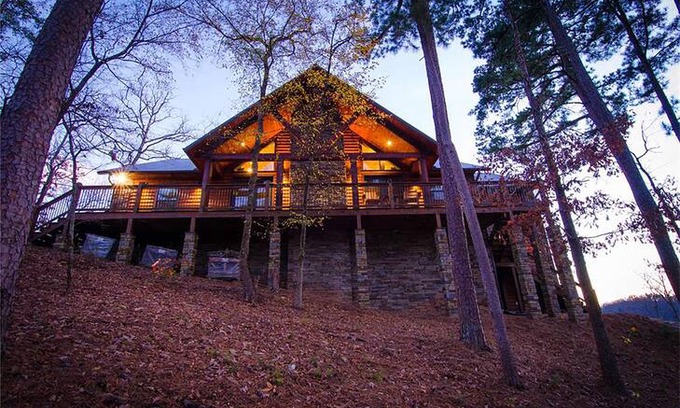Broken Bow Cabin | Eagle's Point Cabin - Luxury & Amazing Views