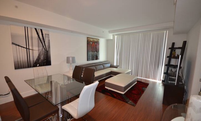 Boynton Beach Apartment | Casa Costa 402 Apartment right next to the beach!