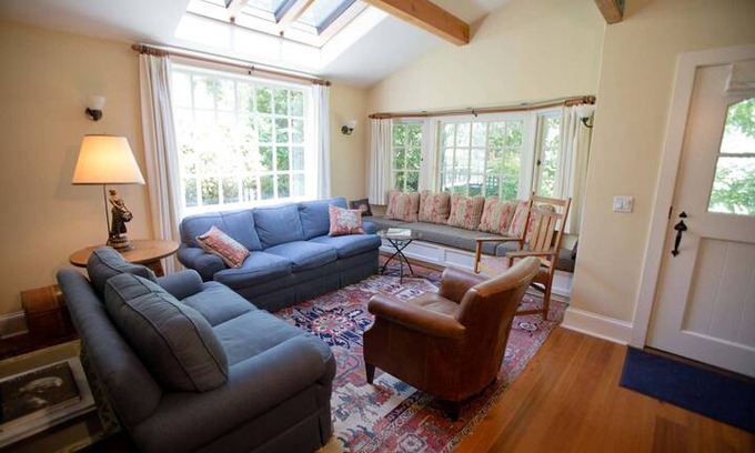 College Terrace House | Luxury Home Next to Stanford
