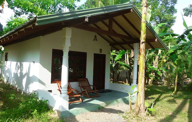Kathaluwa House | Chill and Surf Sri Lanka- Time Lag Garden