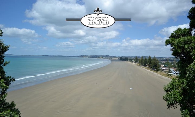 Orewa House | 363 - LUXURY PRIVATE STUDIO - COURTYARD & SPA POOL