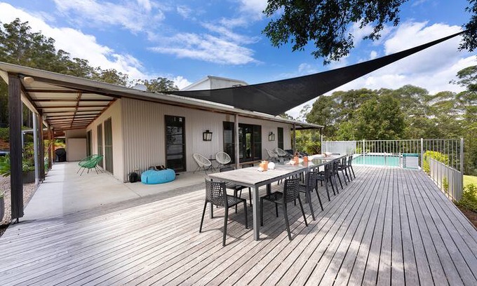 Wootton House | 373 HAUS. Your escape.