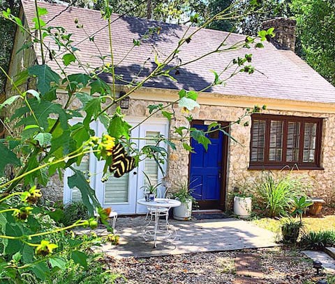 Old Town House | Historic Briarcliffe Cottage
