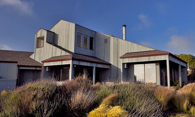 Bodega Bay House | Grebe - Panoramic Ocean & Golf Course Views!