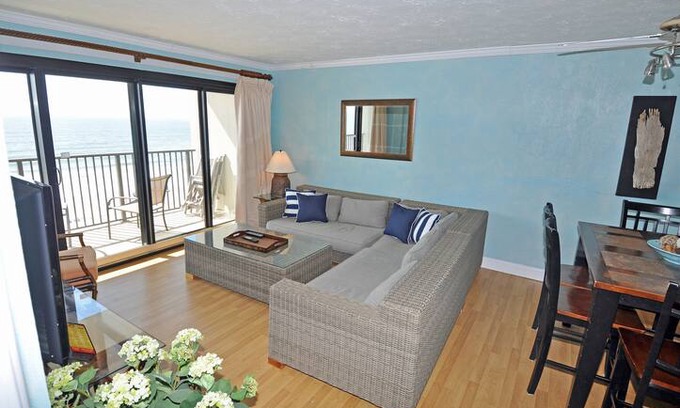 Cherry Grove Beach Apartment | SPRINGS TOWERS 704 3BR