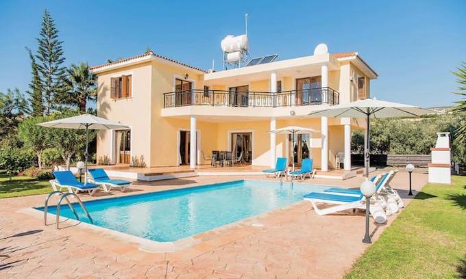 Pegeia Villa | Limnos