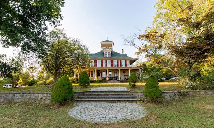 Gettysburg House | Gettysburg Historic Lookout House - Americana Room
