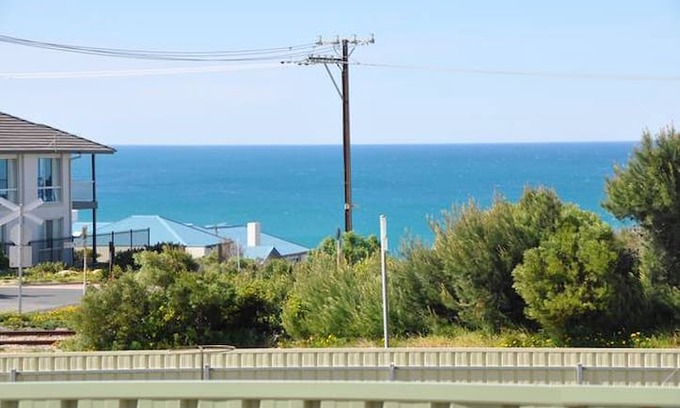 Port Elliot House | Rosetta Beach Cottage - Sea Views