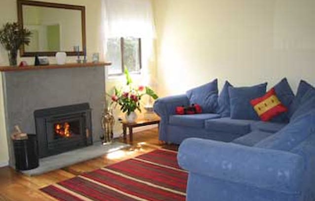 Delburn Other | Milly & Plette Farm Cottage B&B