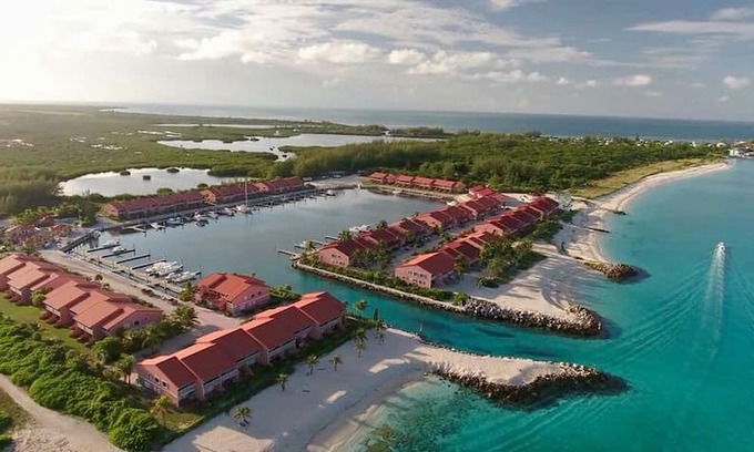South Bimini Apartment | Bimini Cove Resort and Marina